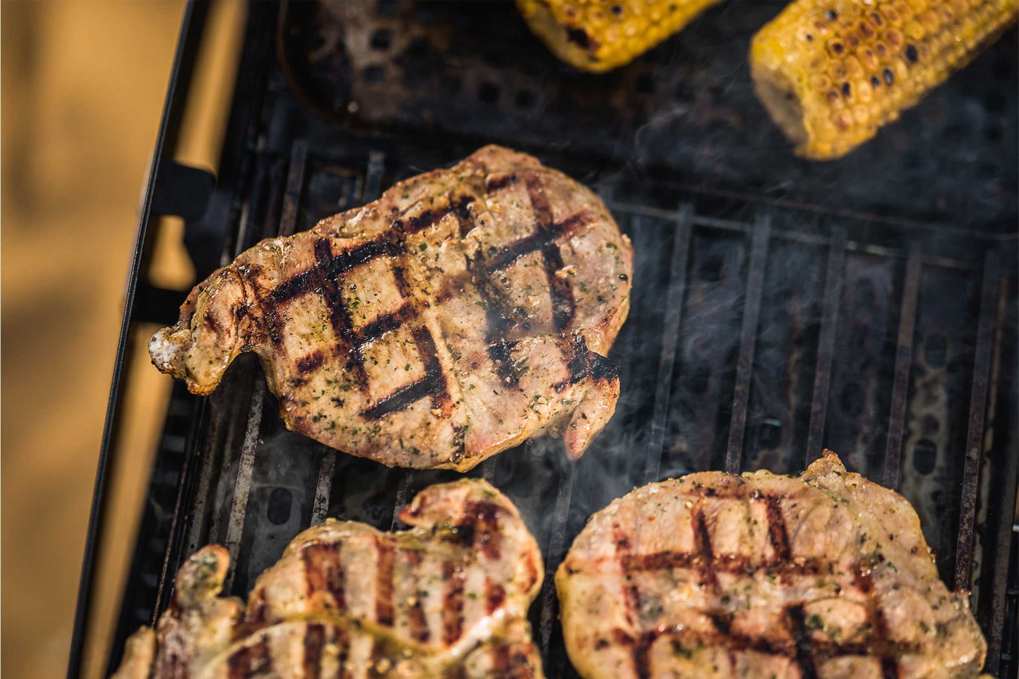Chicken grilled on Grillgrate